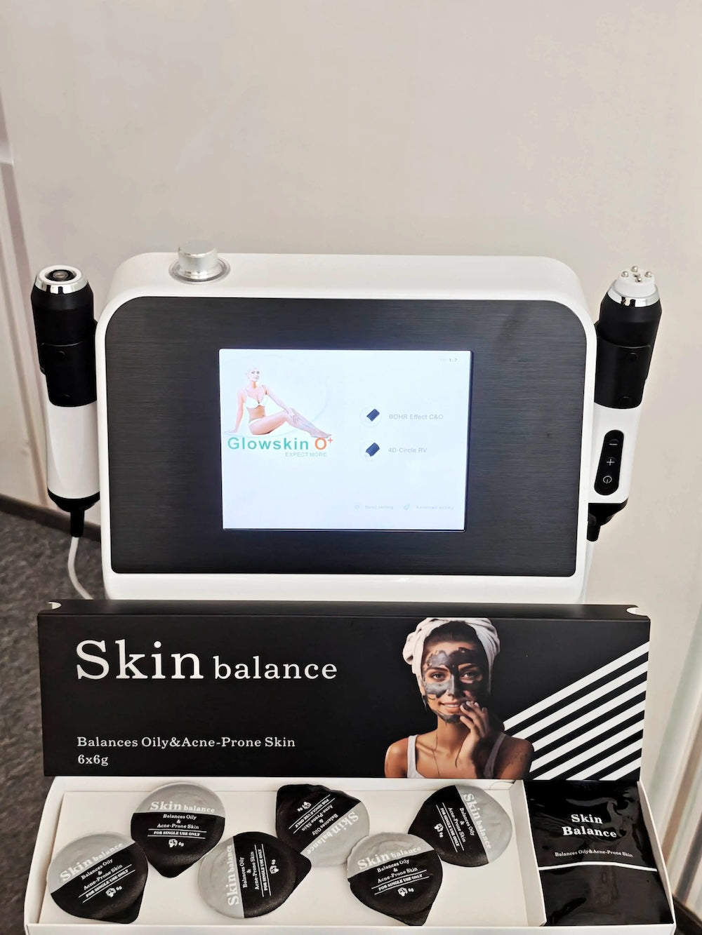 Skin Balance Black Capsule CO2 Oxygen Glowskin Pod Serum for Facial Machine Skin Rejuvenation Oil Skin Balance